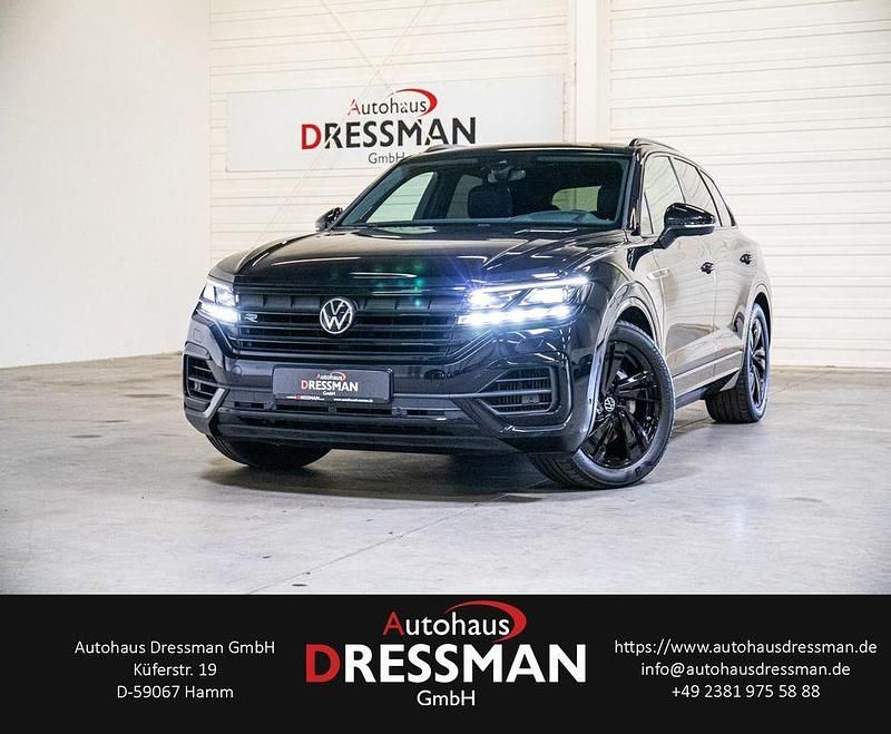 Deep black perleffekt Gebraucht 2022 VW Touareg R-line SUV | 55.960 € (Etwas zu teuer) - Bild 1/4