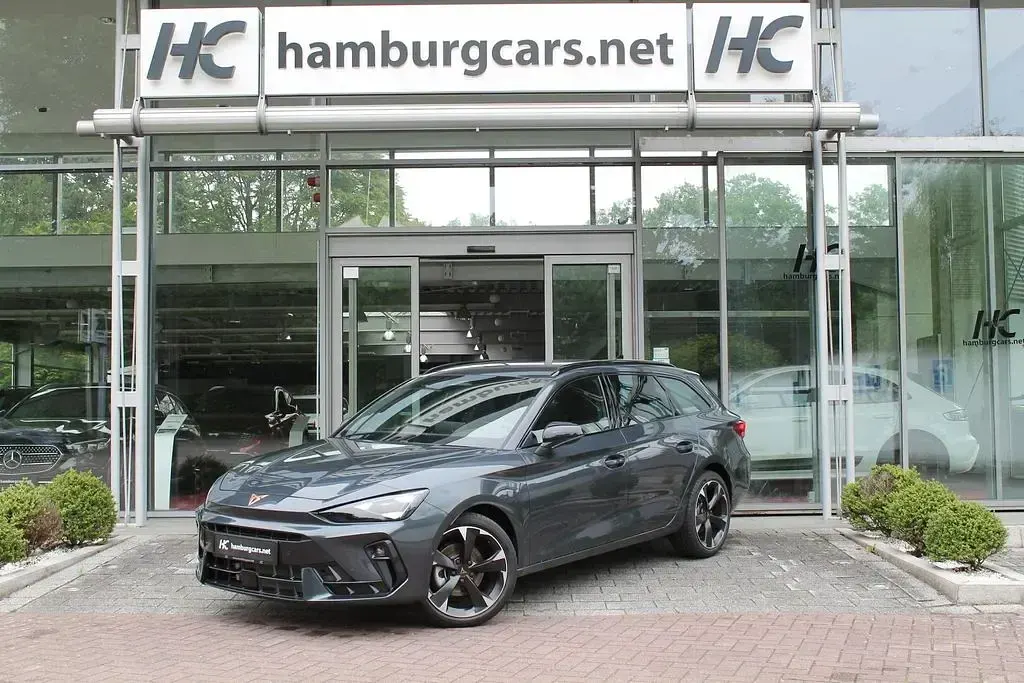 Neu Cupra Leon Basis 150 PS (110 kW) 2026 S7  magnetic tech metallic Kombi