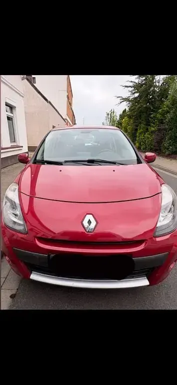 Gebraucht Renault Clio Expression 75 PS (55 kW) 2010 Rot Limousine