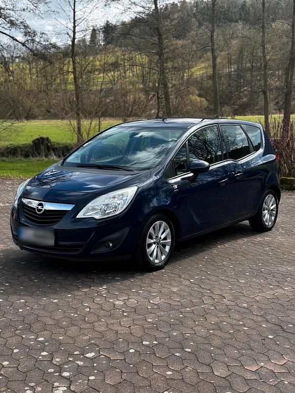 Gebraucht Opel Meriva 100 PS (73 kW) 2013 Blau Van / Kleinbus
