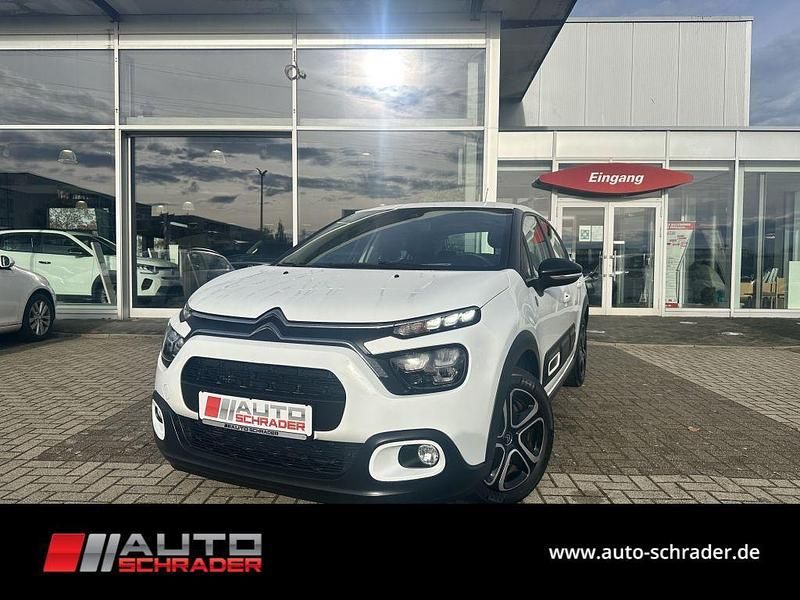 Weiß Gebraucht 2023 Citroën C3 PureTech Limousine | 13.250 € (Fairer Preis) - Bild 1/4