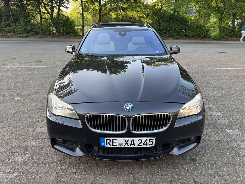 Gebraucht BMW 530 Performance 258 PS (189 kW) 2013 Grau Kombi