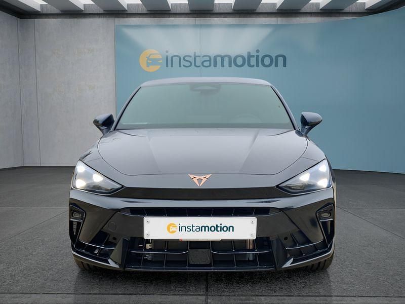 Nouă Cupra Leon 300 CP (220 kW) 2025 Negru Hatchback