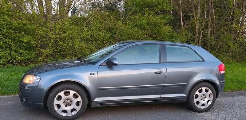 Second-hand Audi A3 101 CP (74 kW) 2004 Gri Hatchback