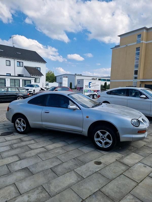 Silber Gebraucht 1995 Toyota Celica GT Coupé | 500 € - Bild 1/4