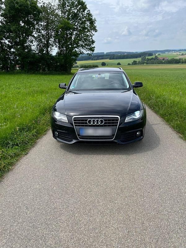 Gebraucht Audi A4 143 PS (105 kW) 2011 Schwarz Kombi