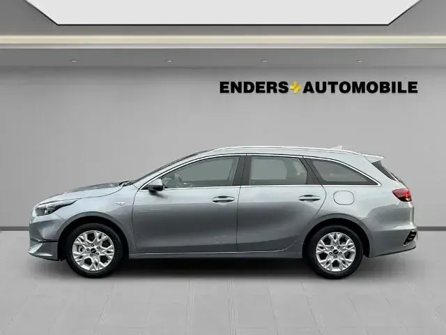 Gebraucht Kia Ceed Sportswagon Vision 139 PS (102 kW) 2024 (css) lunar silver m Kombi