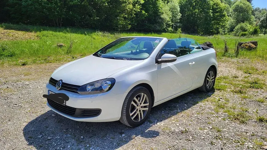 Gebraucht VW Golf Cabriolet 105 PS (77 kW) 2014 Weiß Cabrio