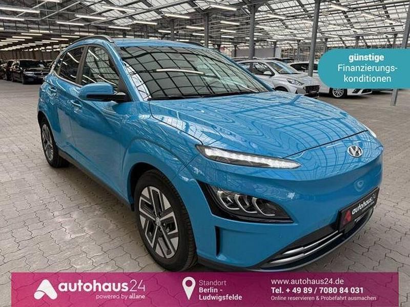 Blau Gebraucht 2022 Hyundai Kona Trend SUV | 20.990 € (Fairer Preis) - Bild 1/4