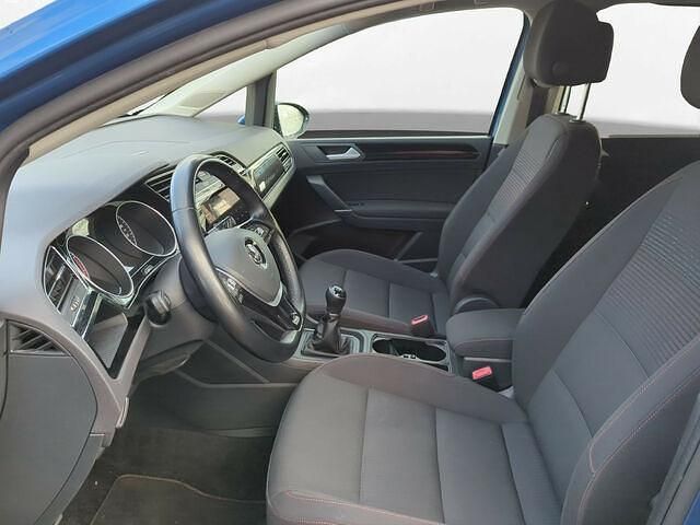 Gebraucht VW Touran Sound 150 PS (110 kW) 2018 Blau Van / Kleinbus