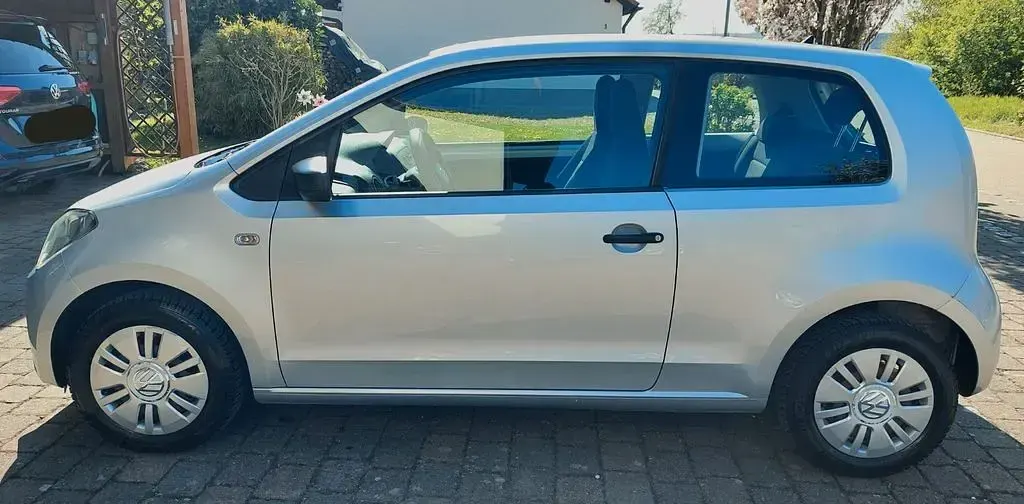 Używany Seat Mii 60 KM (44 kW) 2016 Srebrny Hatchback