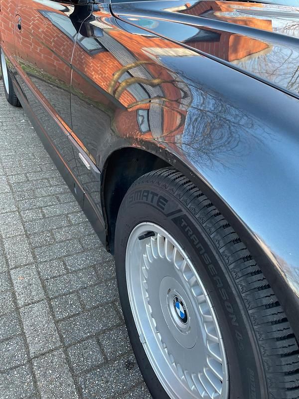 Gebraucht BMW 728 193 PS (141 kW) 1998 Schwarz Limousine