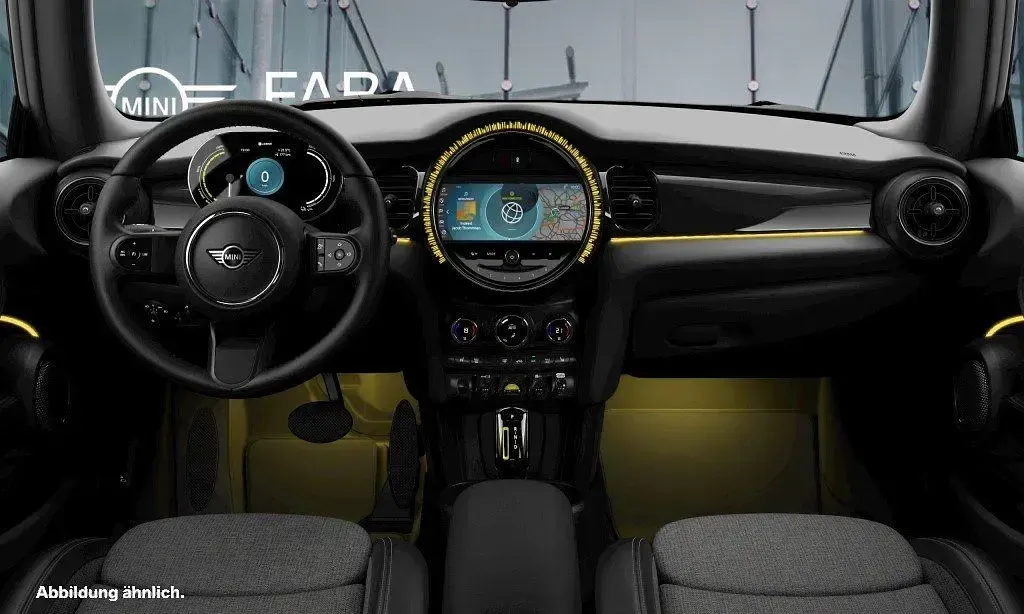 Gebraucht Mini Cooper SE Hatch 135 kW (184 PS) 2023 Schwarz Kleinwagen