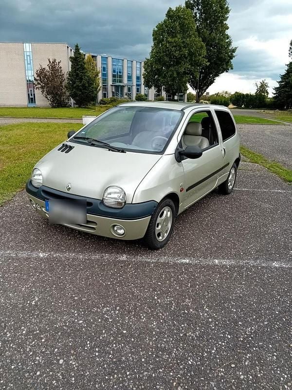 Beige Gebraucht 2000 Renault Twingo Initiale Kleinwagen | 1.300 € (Guter Preis) - Bild 1/4