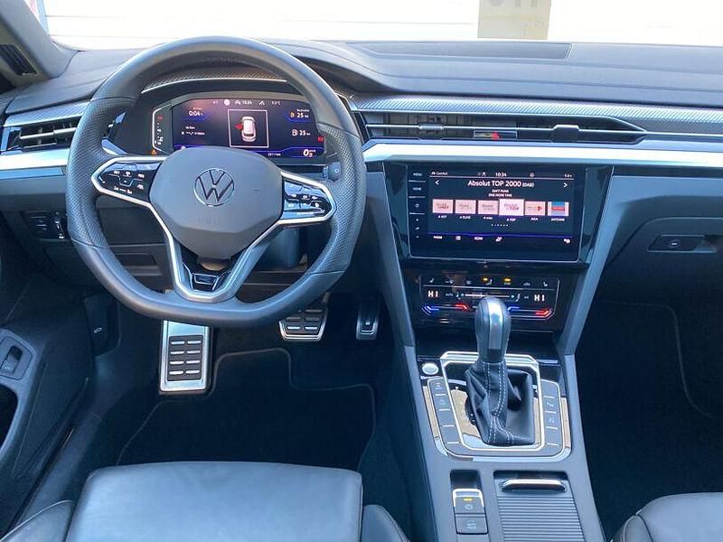 Gebraucht VW Arteon IQ Drive 190 PS (139 kW) 2023 Blau blau (metallic) Kombi