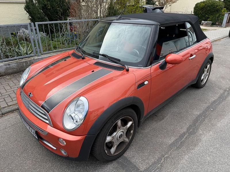 Second-hand Mini Cooper Cabriolet 116 CP (85 kW) 2006 Portocaliu Cabrio