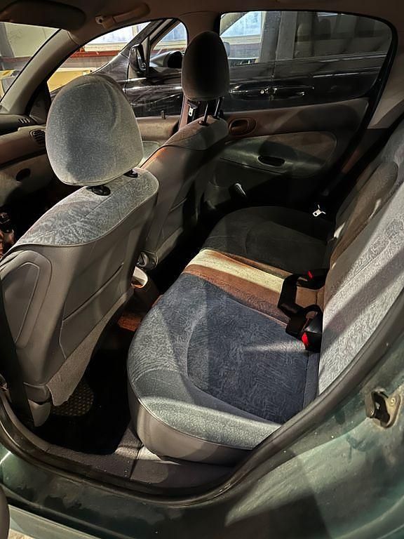 Gebraucht Peugeot 206 88 PS (64 kW) 1999 Grün Kleinwagen