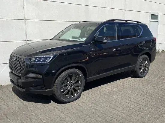 Usata SsangYong Rexton 201 CV (147 kW) 2025 Nero SUV