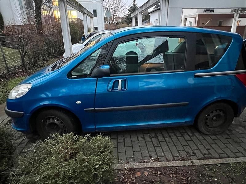 Gebraucht Peugeot 1007 88 PS (64 kW) 2005 Blau Van / Kleinbus