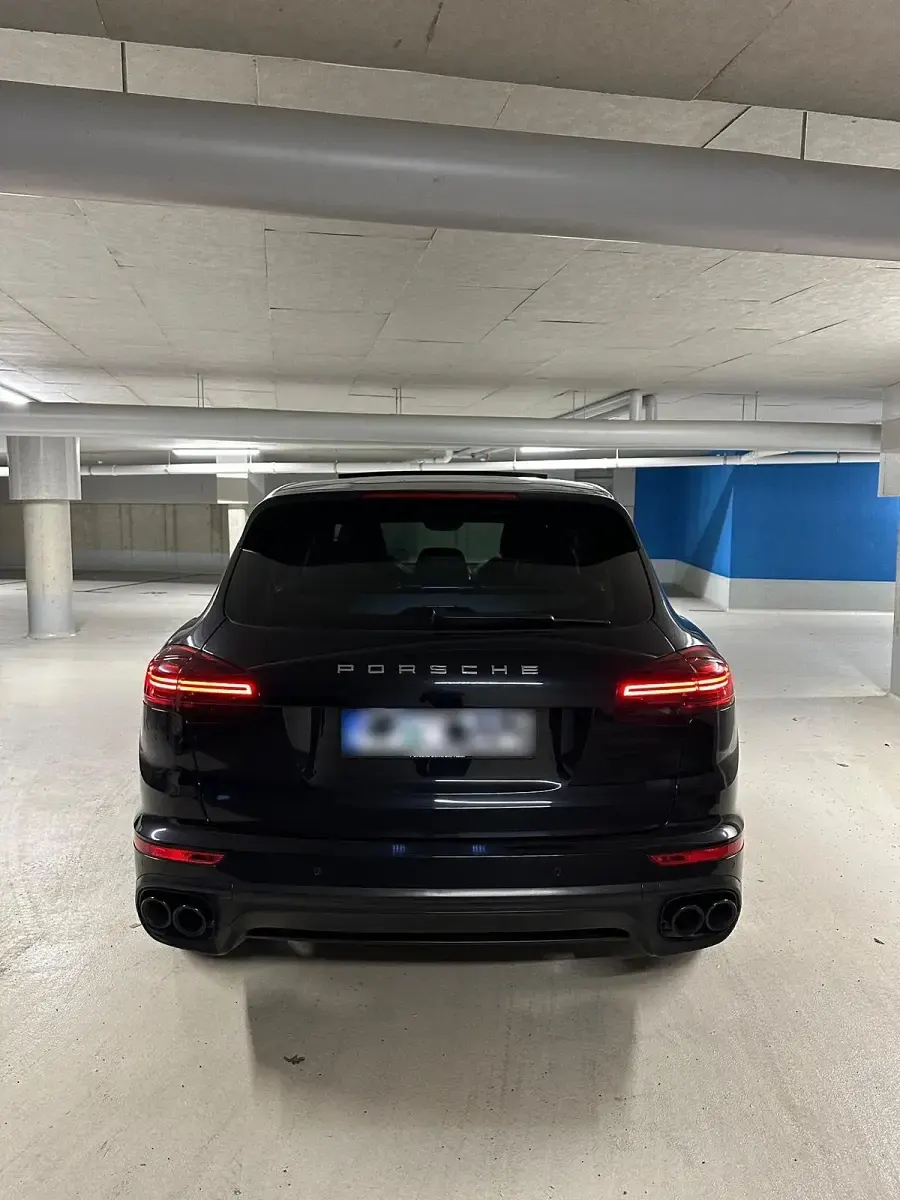 Gebraucht Porsche Cayenne S 420 PS (308 kW) 2015 Schwarz SUV
