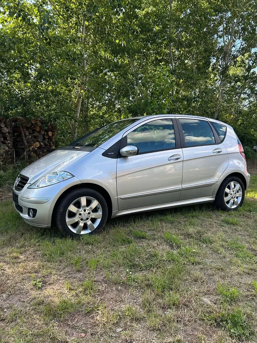 Gebraucht Mercedes A150 Avantgarde 95 PS (69 kW) 2006 Silber Van / Kleinbus
