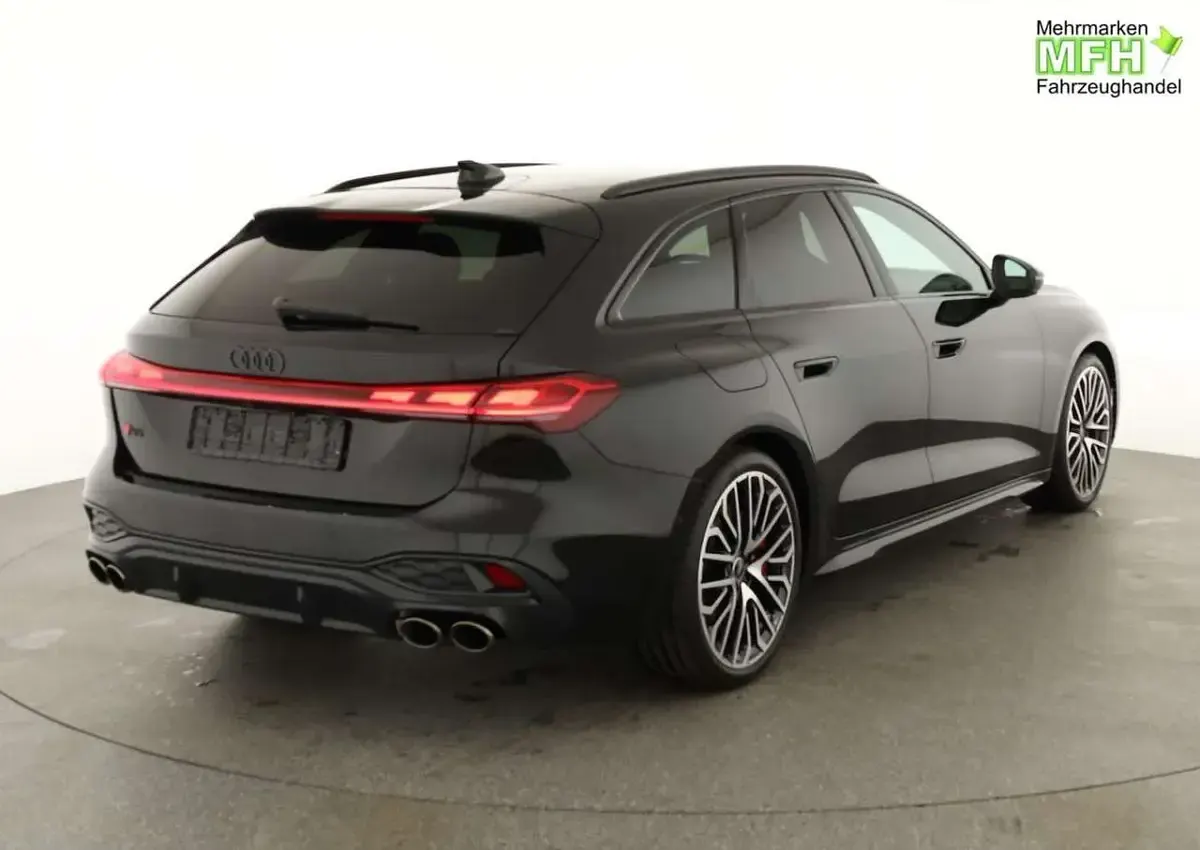 Nowe Audi S5 367 KM (269 kW) 2026 Czarny Kombi