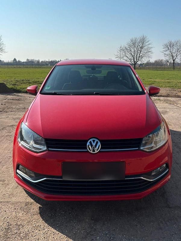 Gebraucht VW Polo LOUNGE 110 PS (80 kW) 2016 Rot Kleinwagen