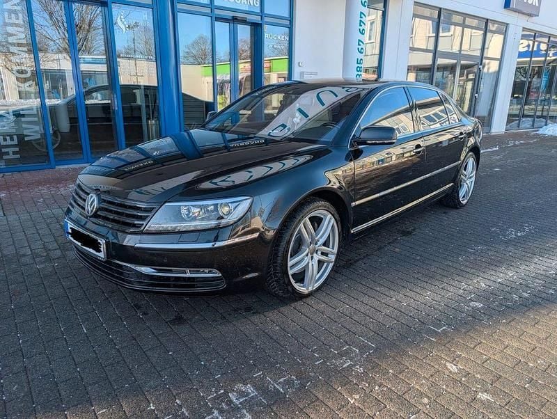 Second-hand VW Phaeton 334 CP (245 kW) 2012 Negru Berlinǎ