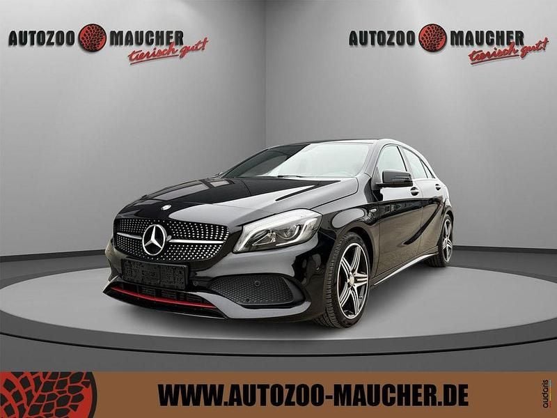 Kosmosschwarz metalliclack Gebraucht 2016 Mercedes A250 Limousine | 17.990 € (Fairer Preis) - Bild 1/4