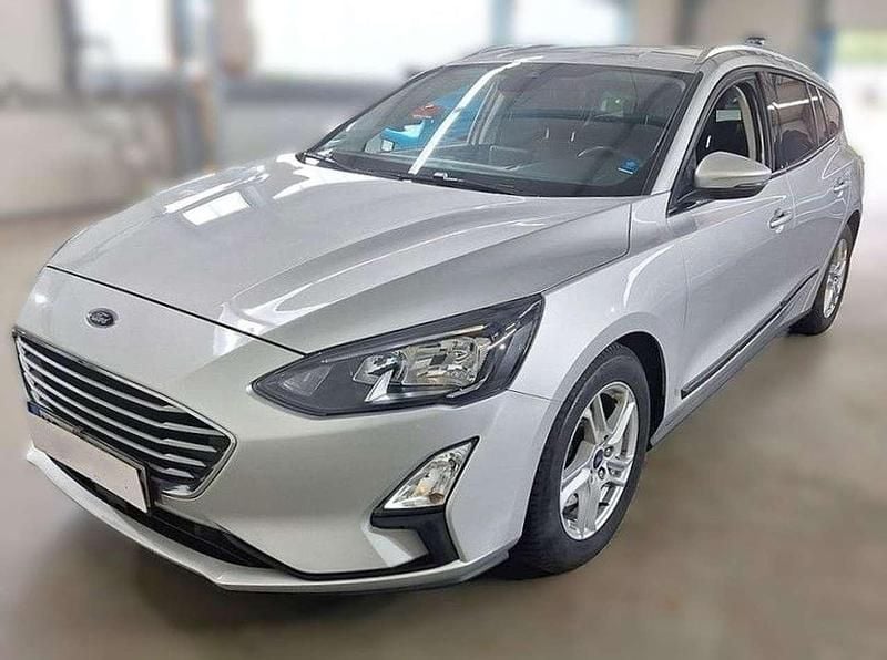 Polargrau Gebraucht 2020 Ford Focus Cool & Connect Kombi | 9.520 € (Guter Preis) - Bild 1/4