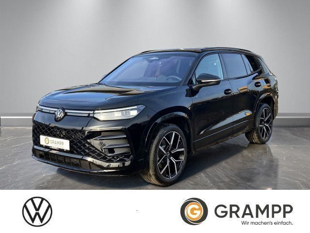 Grenadillschwarz metallic Neu 2025 VW Tayron R-line SUV | 58.450 € - Bild 1/4