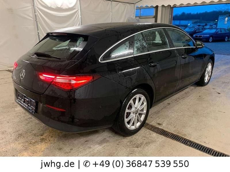 Gebraucht Mercedes CLA250 218 PS (160 kW) 2021 Nachtschwarz Limousine