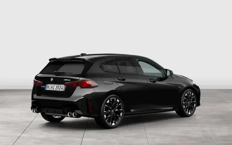 Gebraucht BMW M135 Shadowline 300 PS (220 kW) 2025 Schwarz Kleinwagen