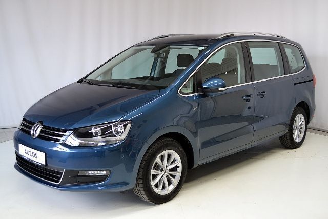 Gebraucht VW Sharan Comfortline 150 PS (110 kW) 2015 Blau metallic Van / Kleinbus