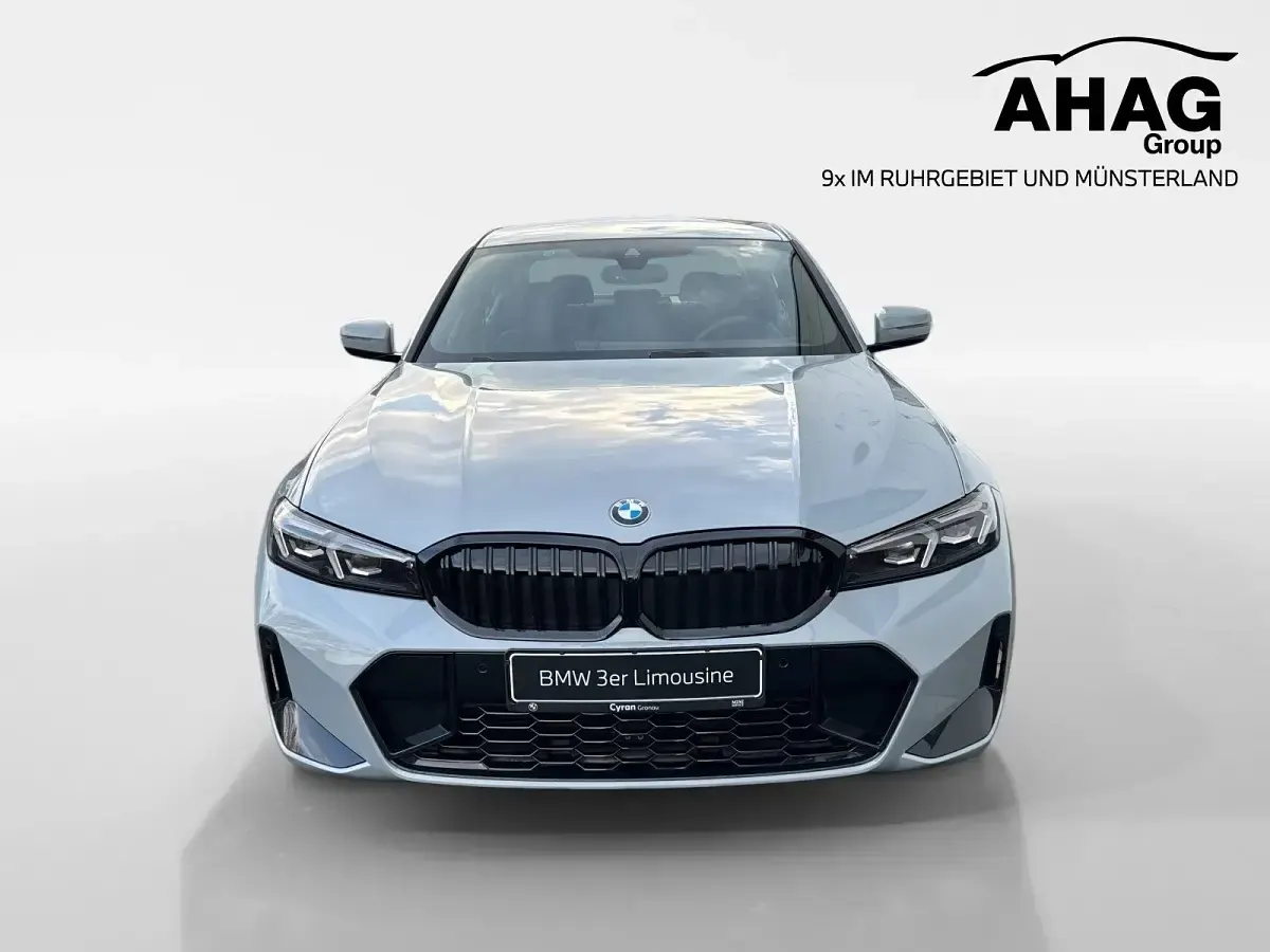 Gebraucht BMW 318 Performance 156 PS (114 kW) 2025 Grau Limousine