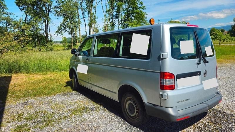 Gebraucht VW T5 102 PS (75 kW) 2012 Silber Van