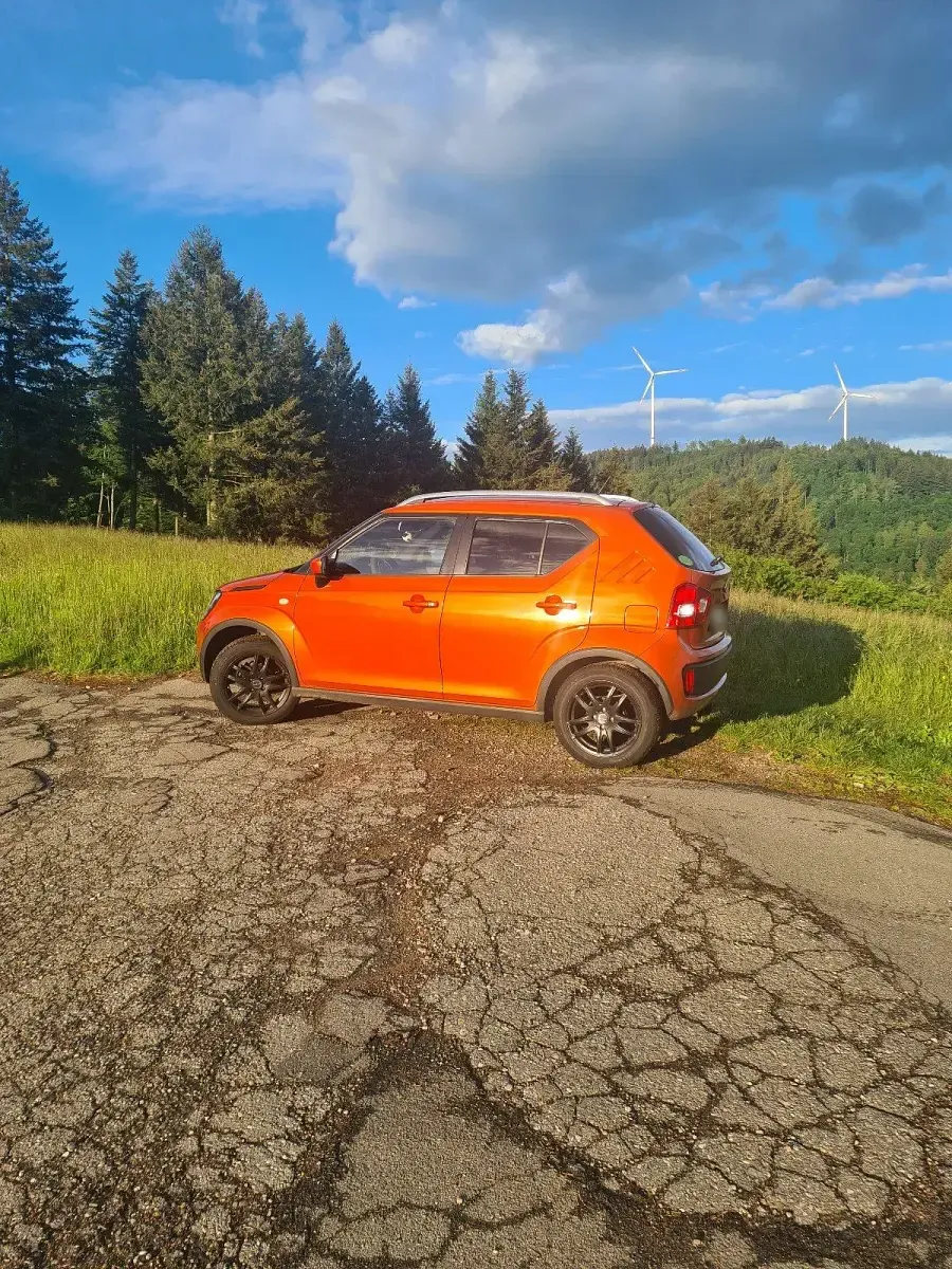 Gebraucht Suzuki Ignis 90 PS (66 kW) 2020 Orange SUV