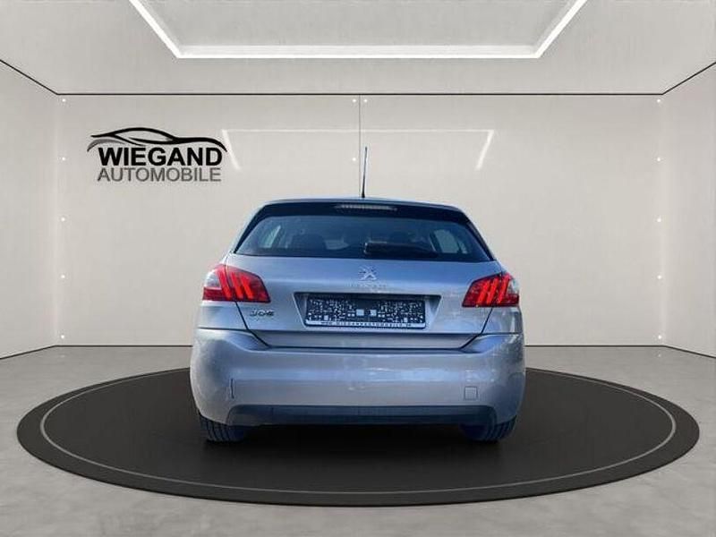 Gebraucht Peugeot 308 131 PS (96 kW) 2020 Grau Limousine