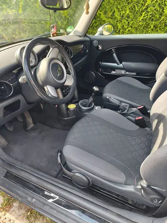 Gebraucht Mini ONE Seven 90 PS (66 kW) 2006 Silber Kleinwagen