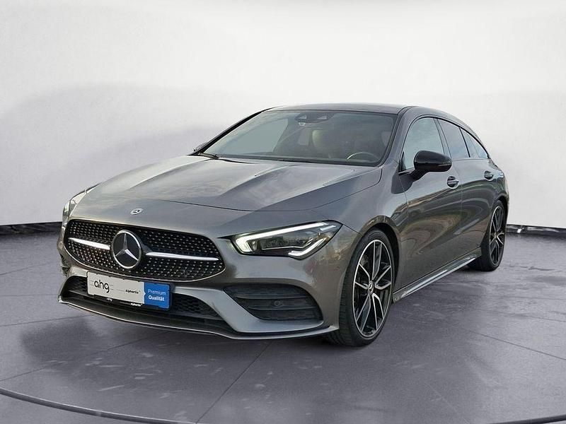 Grau Gebraucht 2021 Mercedes CLA250 Shooting Brake Kombi | 29.960 € (Guter Preis) - Bild 1/4