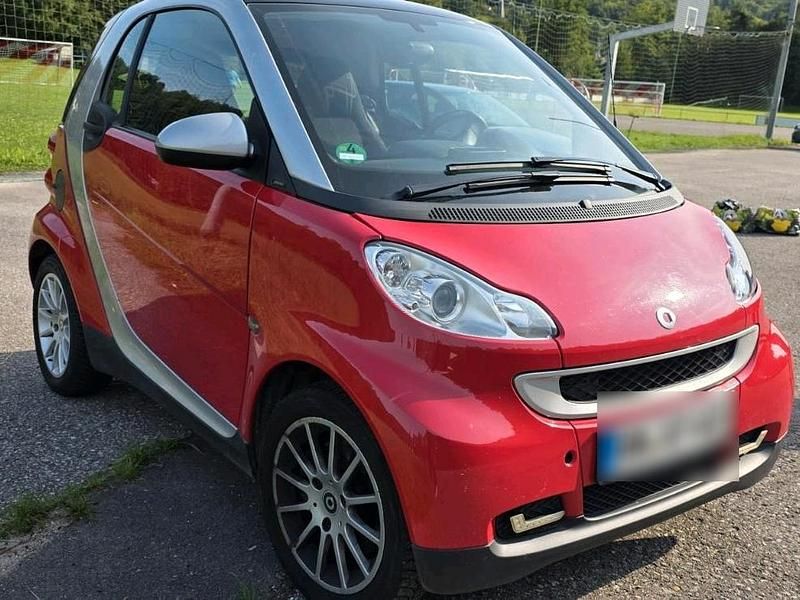 Gebraucht Smart ForTwo Coupé 70 PS (51 kW) 2009 Rot Coupé