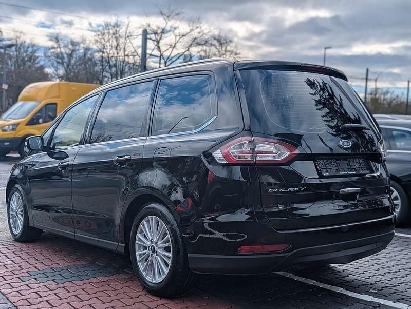 Gebraucht Ford Galaxy Titanium 179 PS (131 kW) 2016 Schwarz (iridiumschwarz metallic) Van / Kleinbus
