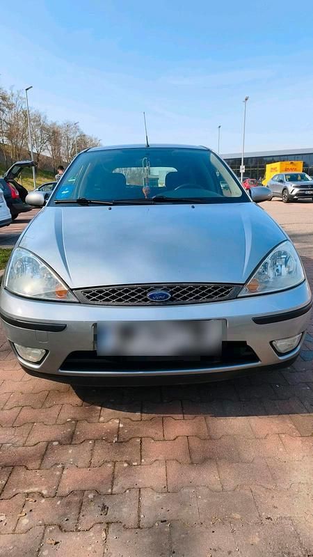Usata Ford Focus 101 CV (74 kW) 2004 Grigio Berlina