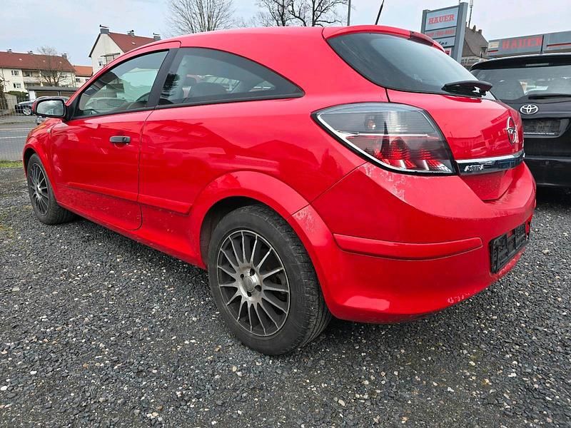 Gebraucht Opel Astra GTC 90 PS (66 kW) 2009 Rot Coupé