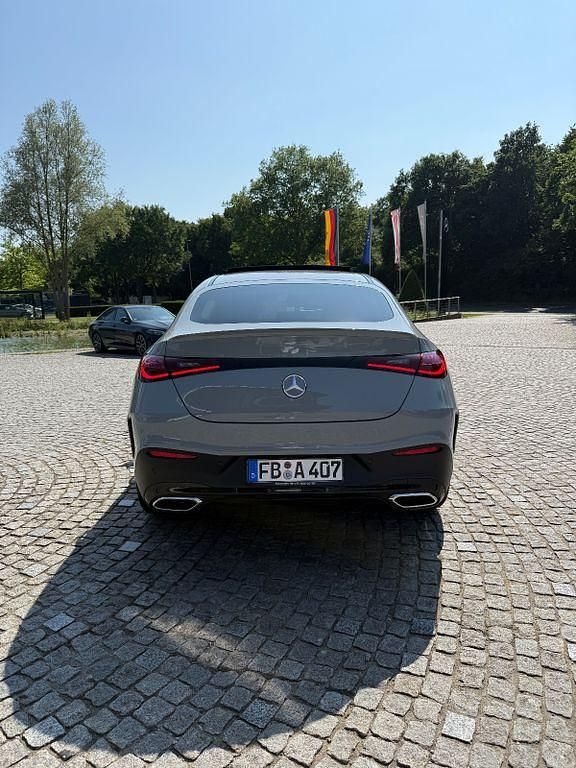 Gebraucht Mercedes GLC450 AMG 367 PS (269 kW) 2025 Grau Coupé