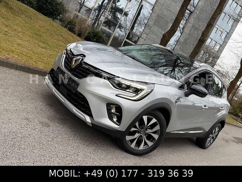 Gebraucht Renault Captur Intens 154 PS (113 kW) 2020 Silber SUV