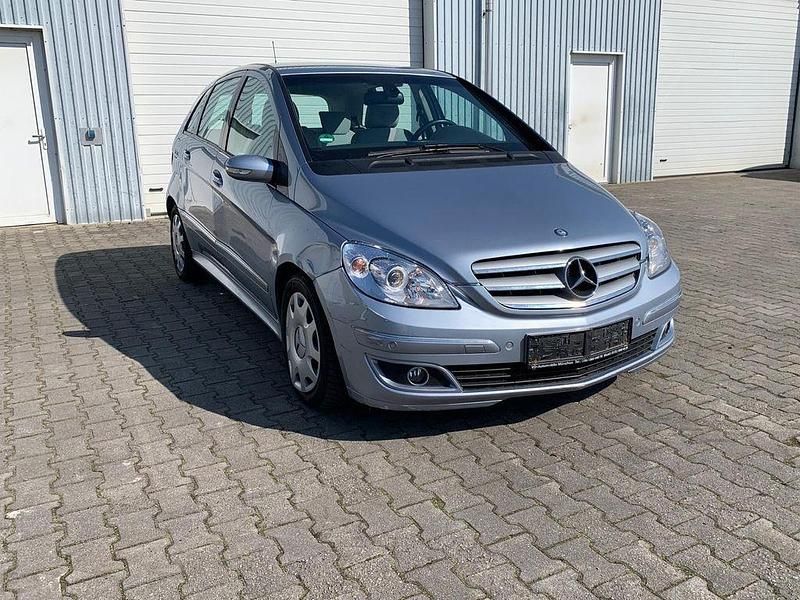 Gebraucht Mercedes B200 140 PS (102 kW) 2005 Van / Kleinbus