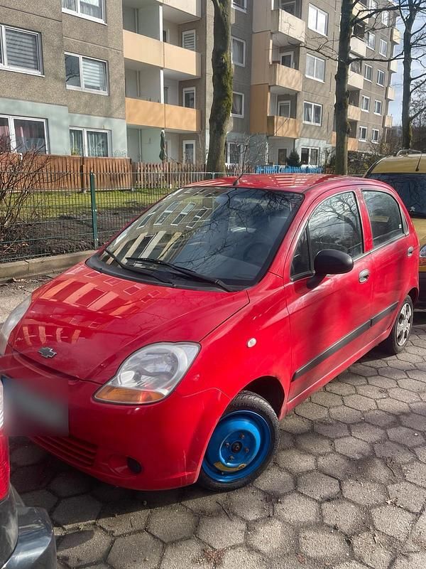Gebraucht Chevrolet Matiz 54 PS (39 kW) 2008 Rot Kleinwagen