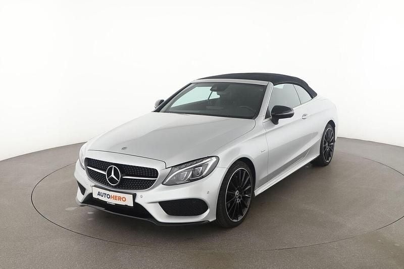 Grau Gebraucht 2018 Mercedes C200 AMG line Cabrio | 25.470 € (Fairer Preis) - Bild 1/3