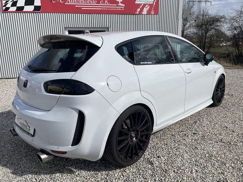 Gebraucht Seat Leon CUPRA 265 PS (194 kW) 2011 Weiß Kleinwagen